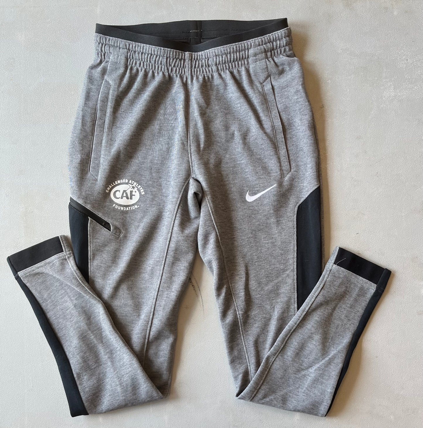 Women - Pants SKU 930767